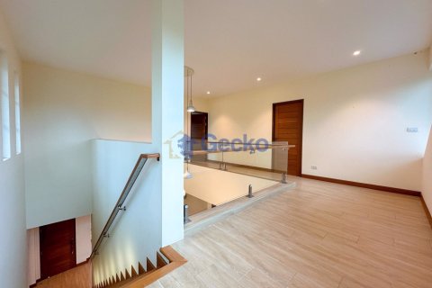 บ้านในพัทยา, ประเทศไทย 6 ห้องนอน № 196455 - รูปถ่าย 27