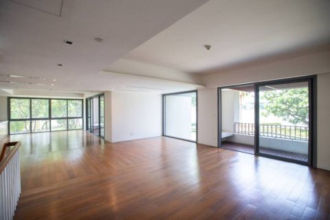 Кондоминиум с 4 спальнями в Бангкоке, Таиланд № 147012 - фото 9