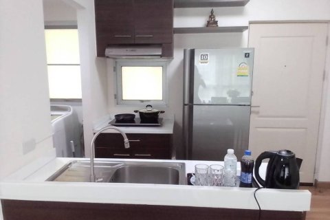 Кондоминиум с 2 спальнями в Бангкоке, Таиланд № 147007 - фото 4