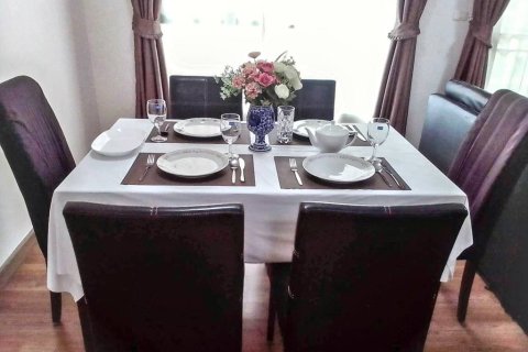 Кондоминиум с 2 спальнями в Бангкоке, Таиланд № 147007 - фото 3