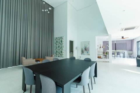 Вилла в Хуа Хине, Таиланд с 6 спальнями  № 147011 - фото 9