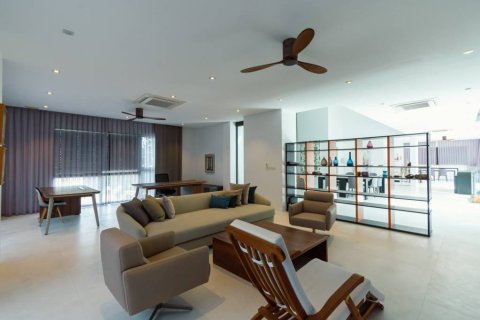 Вилла в Хуа Хине, Таиланд с 6 спальнями  № 147011 - фото 8