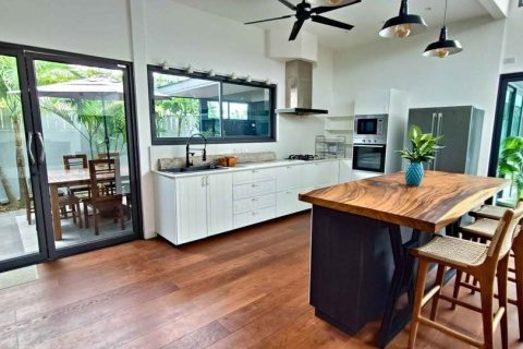 Вилла в Пхукете, Таиланд с 4 спальнями № 167469 - фото 10