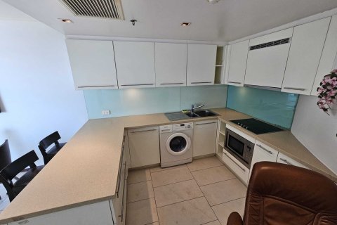 Студия в кондо в Паттайе, Таиланд № 167465 - фото 3