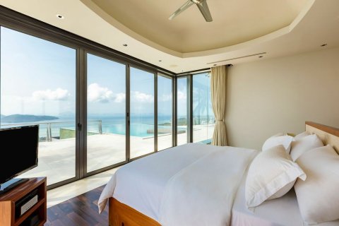 Villa in Ko Samui, Thailand 5 bedrooms № 163559 - photo 11