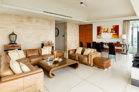 Villa in Ko Samui, Thailand 5 bedrooms № 163559 - photo 20