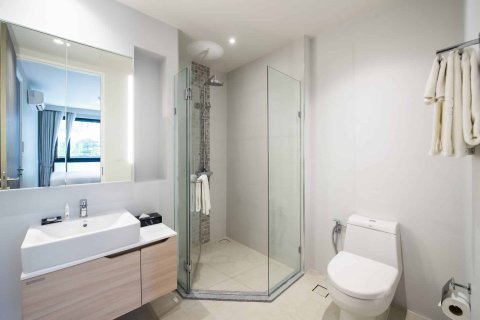 Condo à Bang Tao, Thaïlande, 2 chambres  № 166962 - photo 5