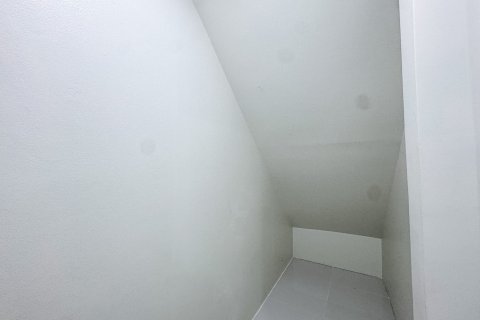 Townhouse in Wang Thonglang, Bangkok, Thailand 2 bedrooms № 160741 - photo 15