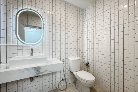 Townhouse in Wang Thonglang, Bangkok, Thailand 2 bedrooms № 160741 - photo 26