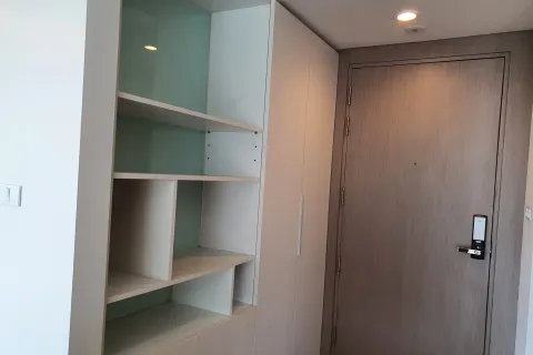 Studio dans le Condo à Watthana, Bangkok, Thaïlande № 160739 - photo 6