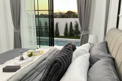 Villa in Chiang Mai, Thailand 3 bedrooms № 160743 - photo 14
