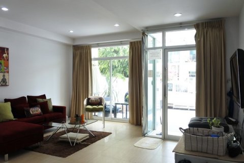Haus auf Jomtien Beach, Pattaya, Thailand 3 Schlafzimmer № 222987 - Foto 2