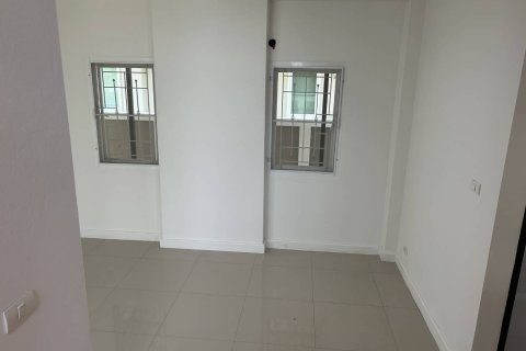 Maison à Chiang Mai, Thaïlande 3 chambres № 147642 - photo 12