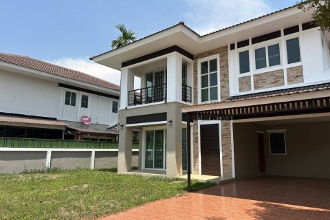 Maison à Chiang Mai, Thaïlande 3 chambres № 147642 - photo 1