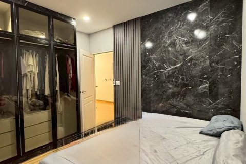 Дом в Клонг Сам Ва, Бангкок, Таиланд с 4 спальнями  № 158359 - фото 11