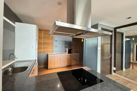 Condo in Khlong Toei, Bangkok, Thailand, 3 bedrooms  № 158354 - photo 11