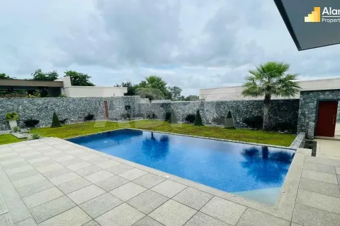 Casa de 3 dormitorios en Pattaya, Tailandia № 212053 - foto 7
