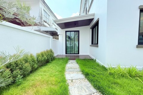 House in Phuket, Thailand 3 bedrooms № 156694 - photo 4