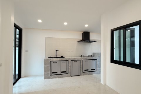 House in Phuket, Thailand 3 bedrooms № 156694 - photo 20