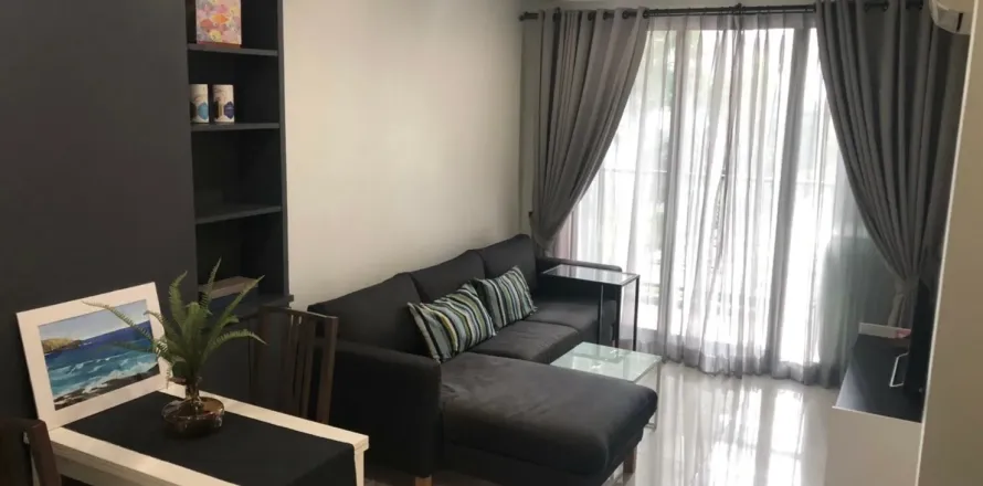 Studio dans le Condo à Khlong Toei, Bangkok, Thaïlande  № 156692