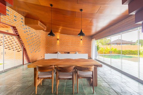 Villa in Phuket, Thailand 4 bedrooms № 156691 - photo 5