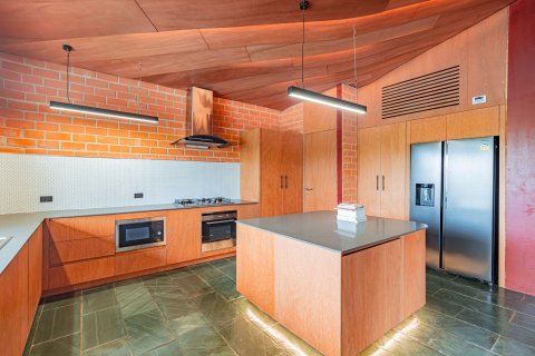 Villa in Phuket, Thailand 4 bedrooms № 156691 - photo 9