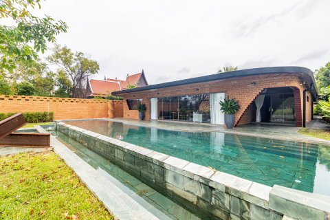 Villa in Phuket, Thailand 4 bedrooms № 156691 - photo 25