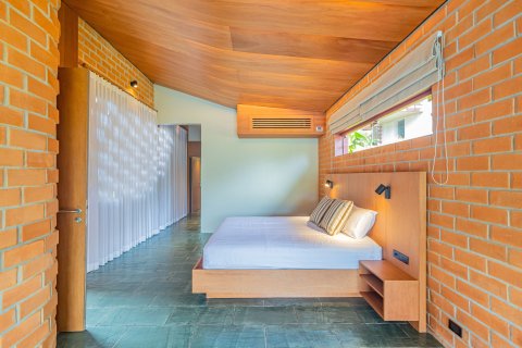 Villa in Phuket, Thailand 4 bedrooms № 156691 - photo 13