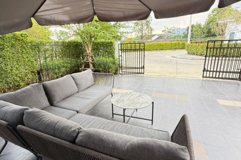 House in Phuket, Thailand 3 bedrooms № 156695 - photo 12