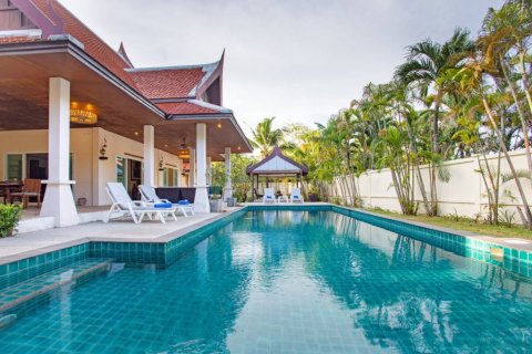 Villa in Rawai, Thailand 3 bedrooms № 119239 - photo 2