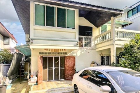 House in Bangkok, Thailand 4 bedrooms № 119242 - photo 2