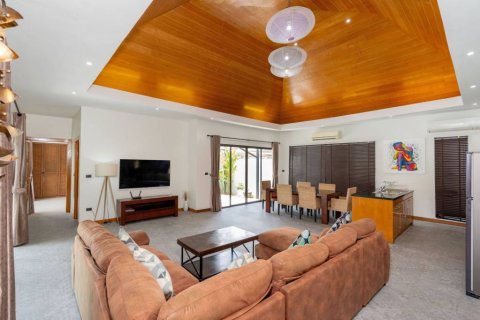 Villa in Rawai, Thailand 3 bedrooms № 119241 - photo 7