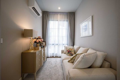 Maison à Bang Kapi, Bangkok, Thaïlande 4 chambres № 153137 - photo 27