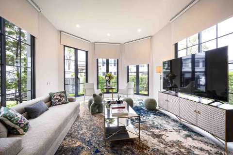 Maison à Bang Kapi, Bangkok, Thaïlande 4 chambres № 153137 - photo 14