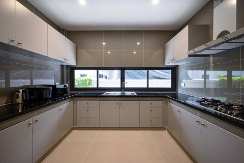 Maison à Bang Kapi, Bangkok, Thaïlande 4 chambres № 153137 - photo 22