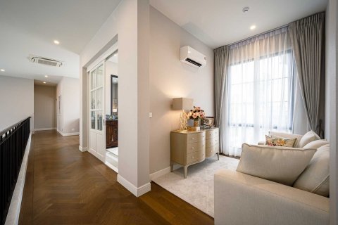 Maison à Bang Kapi, Bangkok, Thaïlande 4 chambres № 153137 - photo 26