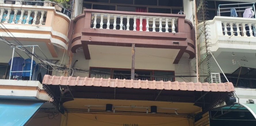 Шопхаус в Паттайе, Таиланд  № 156181