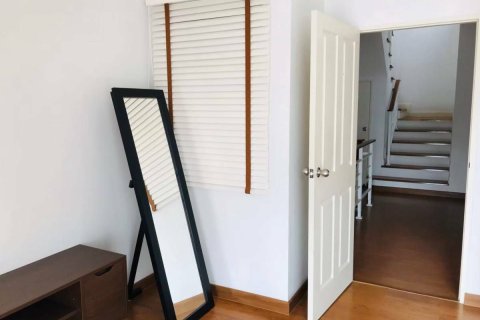 Таунхаус в Чом Тхонге, Бангкок, Таиланд с 3 спальнями  № 163593 - фото 18