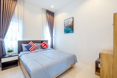 House in Hua Hin, Thailand 3 bedrooms № 163595 - photo 9