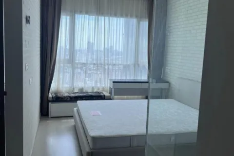 Eigentumswohnung in Huai Khwang, Bangkok, Thailand, 2 Schlafzimmer № 219222 - Foto 2
