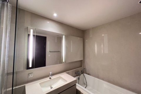 Condo in Watthana, Bangkok, Thailand, 3 bedrooms № 159631 - photo 7