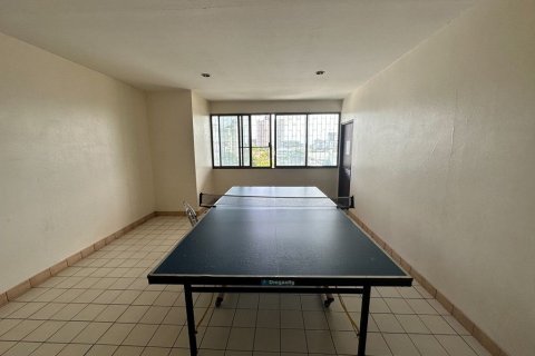 Condo in Watthana, Bangkok, Thailand, 3 bedrooms  № 159632 - photo 21