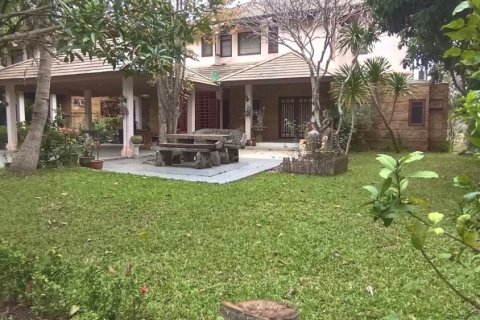 Дом в Пак Чонге, Таиланд с 4 спальнями  № 155949 - фото 1