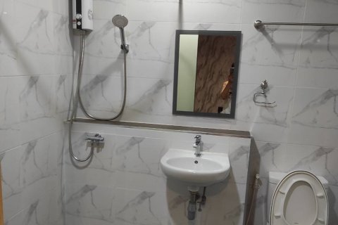 Townhouse à Phra Khanong, Bangkok, Thaïlande 2 chambres № 153930 - photo 8