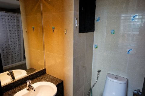 Condo in Din Daeng, Bangkok, Thailand, 2 bedrooms  № 167623 - photo 11