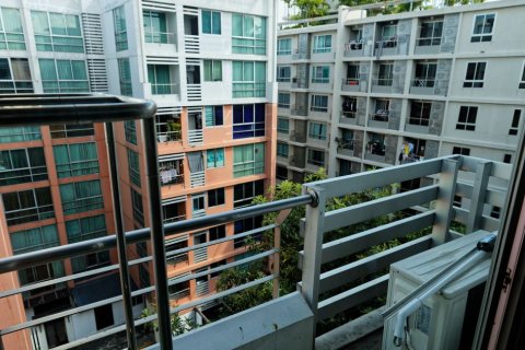 Condo in Din Daeng, Bangkok, Thailand, 2 bedrooms  № 167623 - photo 10