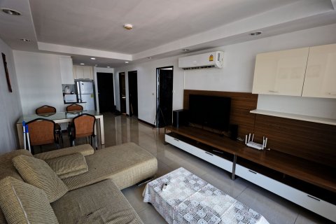 Condo in Din Daeng, Bangkok, Thailand, 2 bedrooms  № 167623 - photo 15