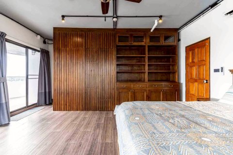 Кондоминиум с 3 спальнями в Суан Луанге, Бангкок, Таиланд № 167620 - фото 9