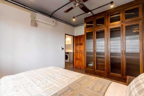 Кондоминиум с 3 спальнями в Суан Луанге, Бангкок, Таиланд № 167620 - фото 16