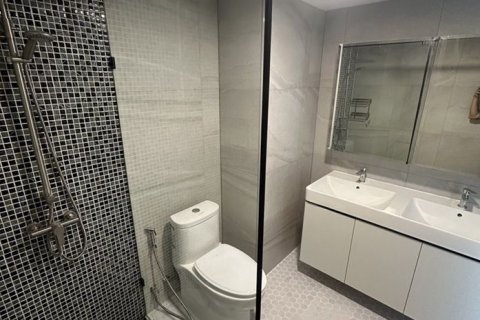 Кондоминиум с 3 спальнями в Суан Луанге, Бангкок, Таиланд № 167620 - фото 13